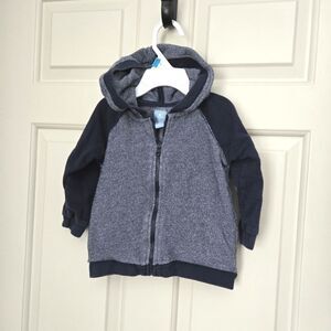 3/$20 Gap sweater size 18-24 m